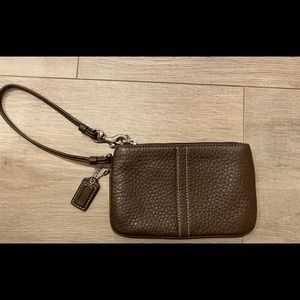 Brown leather Coach wristlet nwot